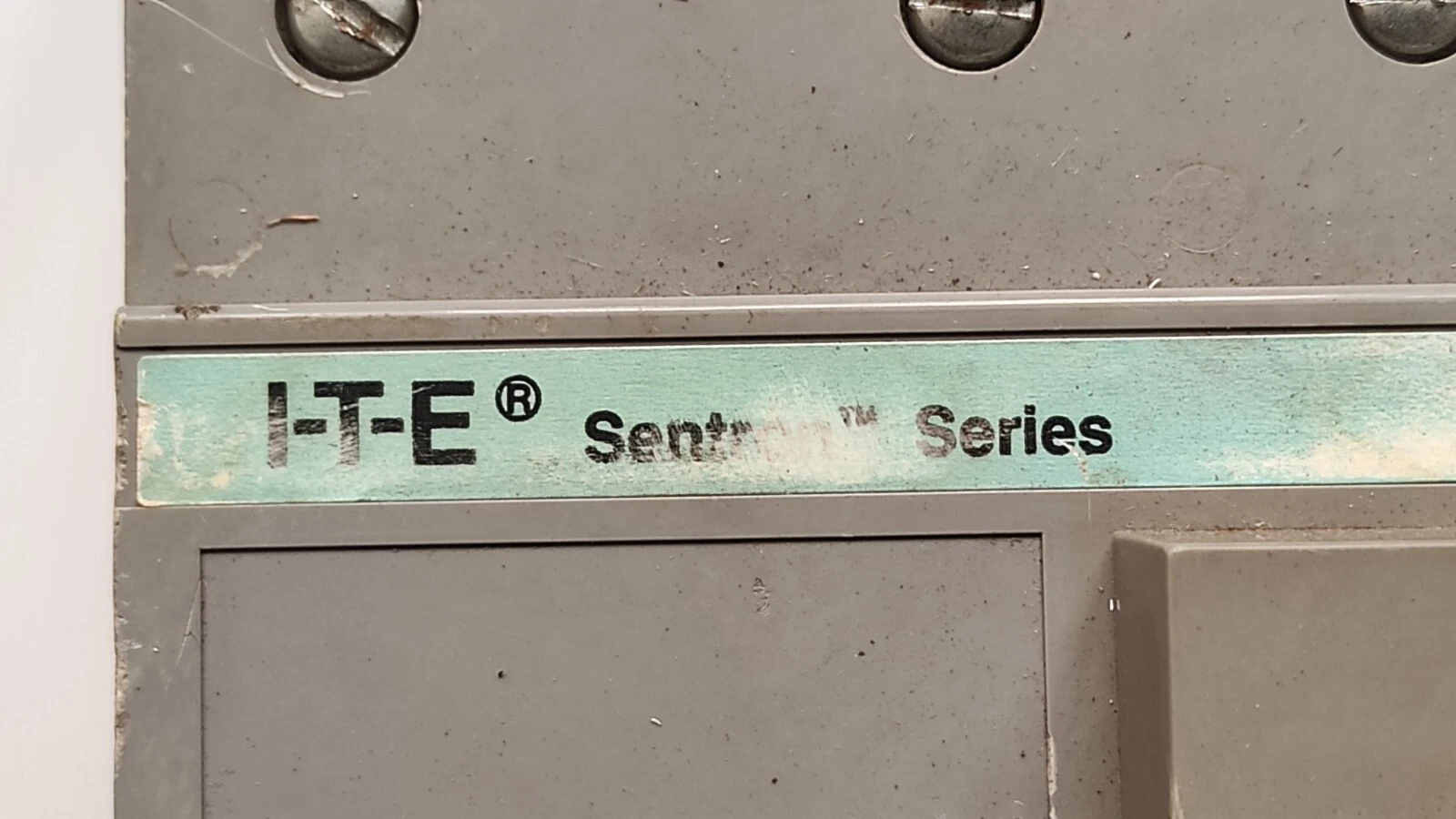 admin/uploads/uploads/Siemens ITE Sentron 600A Circuit Breaker_5.webp